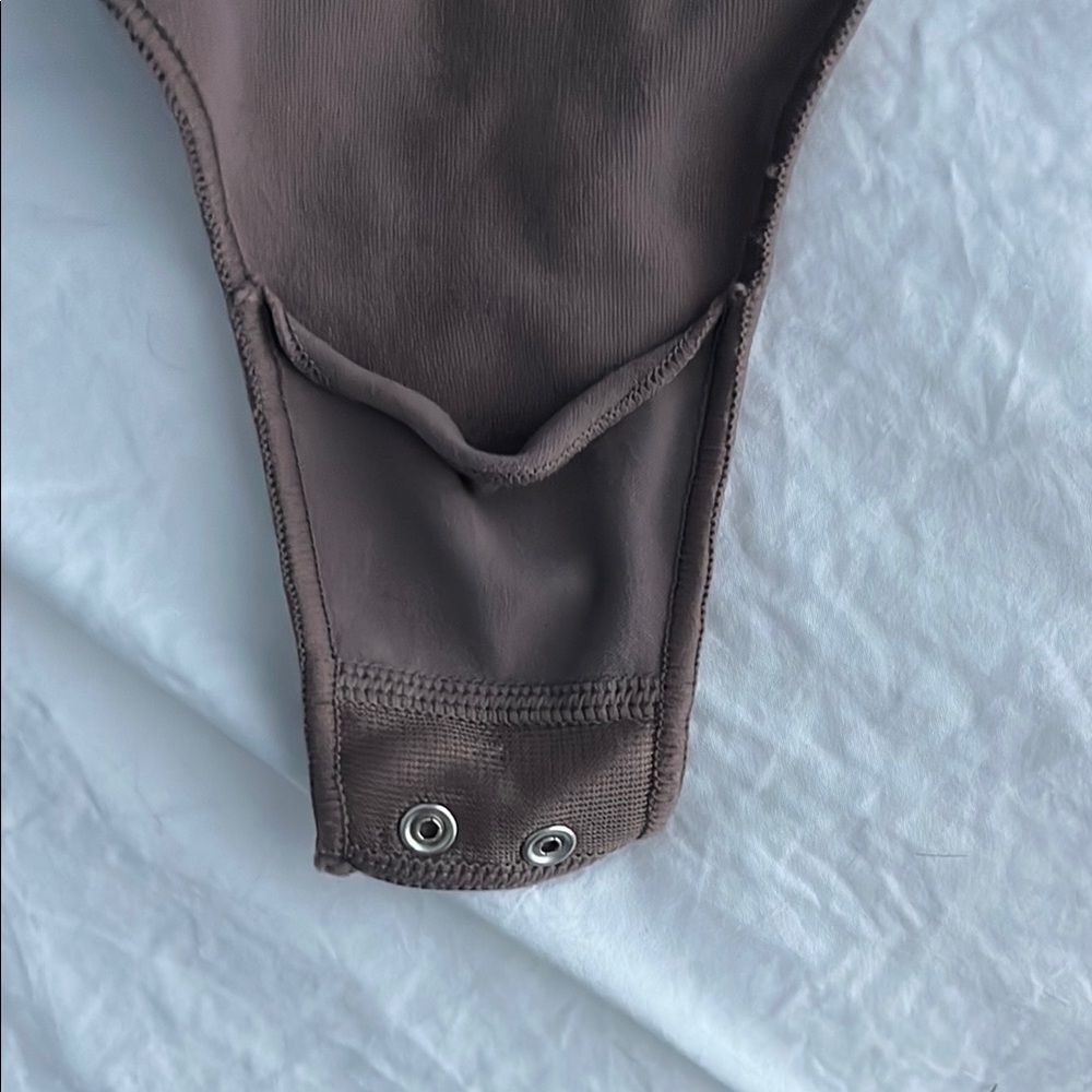 SKIMS thong bodysuit - Picture 4 of 5